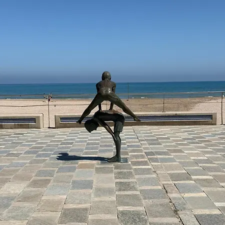 Velazquez San Juan Playa