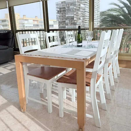 Velazquez San Juan Playa 아파트