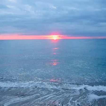 Velazquez San Juan Playa 아파트